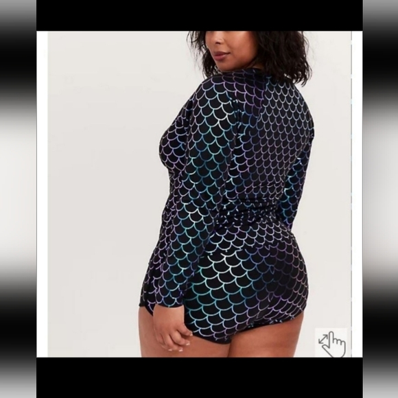 Torrid Mermaid Scale Swim Shirt Rash guard - Picture 2 of 3